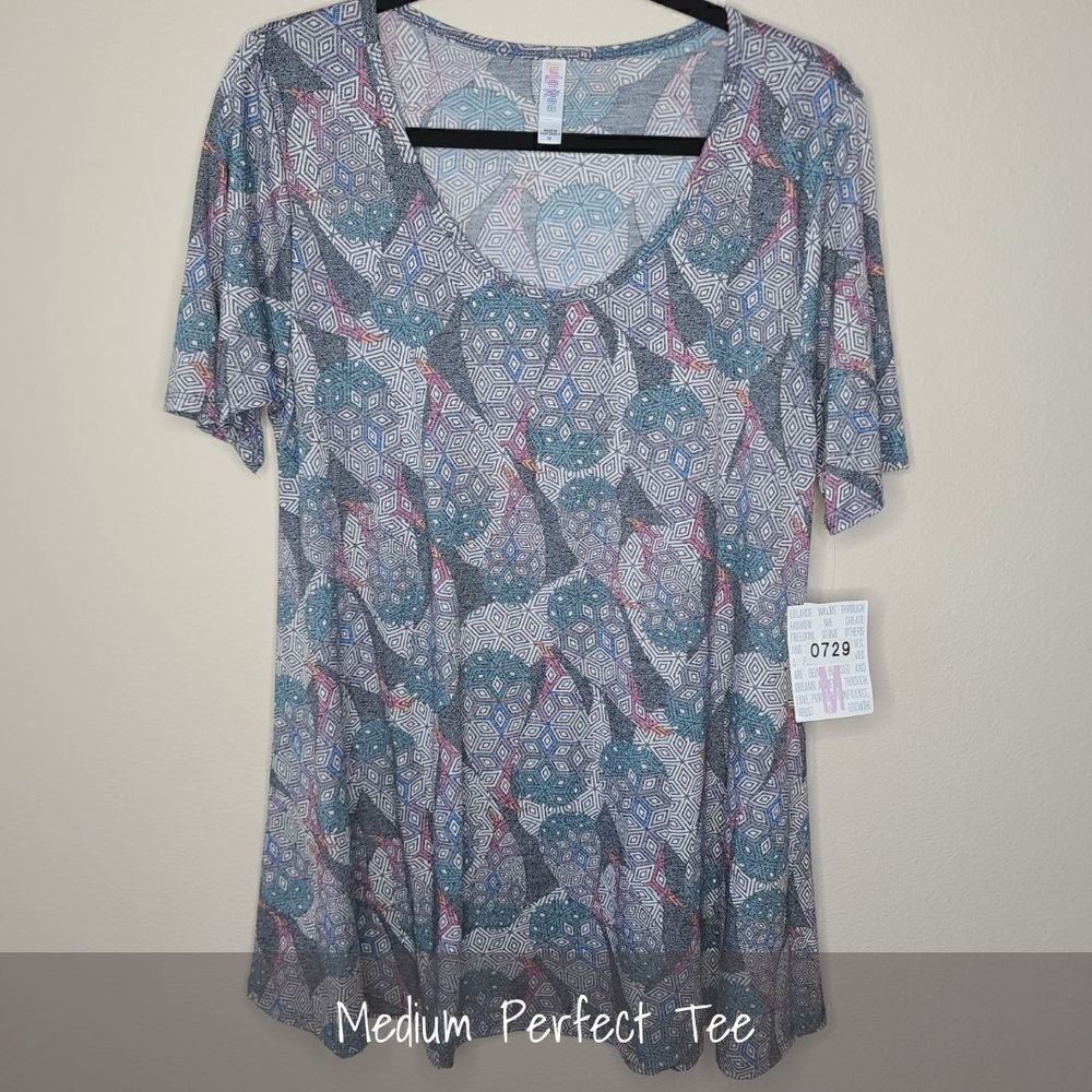 LuLaRoe Perfect T Medium NEW